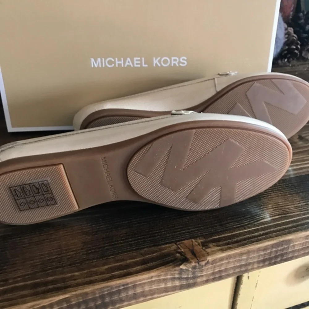 NWB Michael Kors Tan Leather Slip Ons 5.5